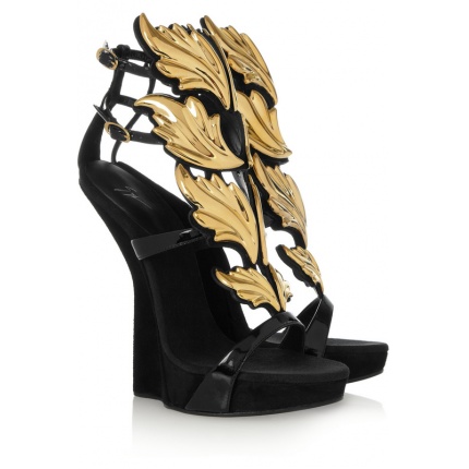 The Golden Fake GIUSEPPE ZANOTTI High-heeled shoes with diamond . Make ...